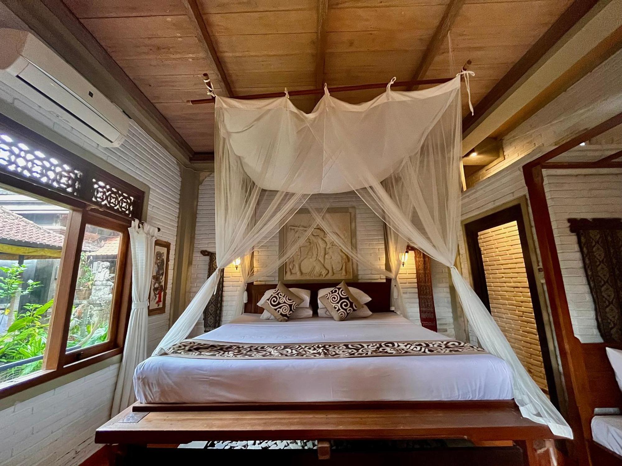 Bali Moon Guest House Ubud Exteriör bild